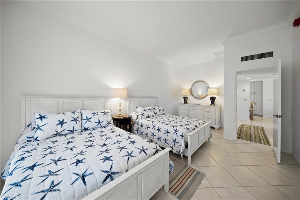 1212 Benjamin Franklin Dr, Unit 102, Sarasota, FL 34236 Photo