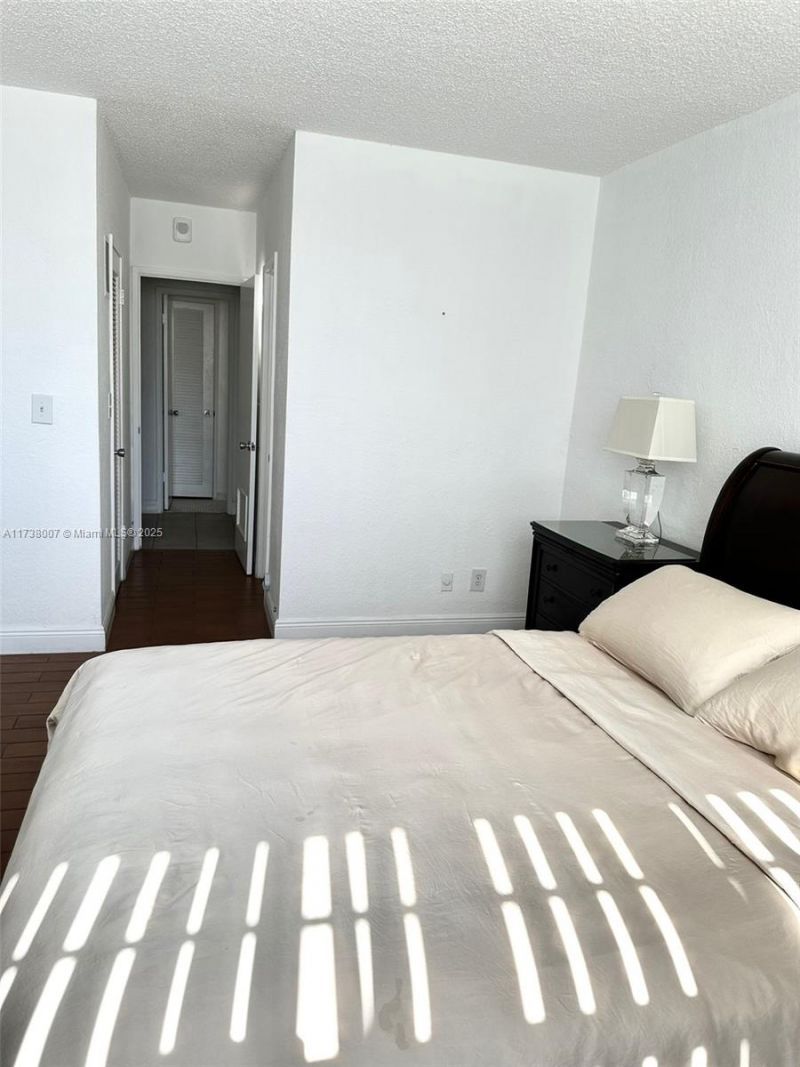 19390 Collins Ave, Unit 1510, Sunny Isles Beach, FL 33160 Photo