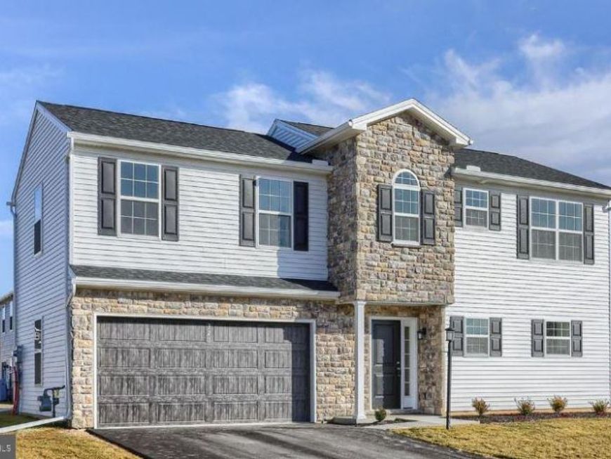 01 Jasmine Dr, Lebanon, PA 17042 Main Photo