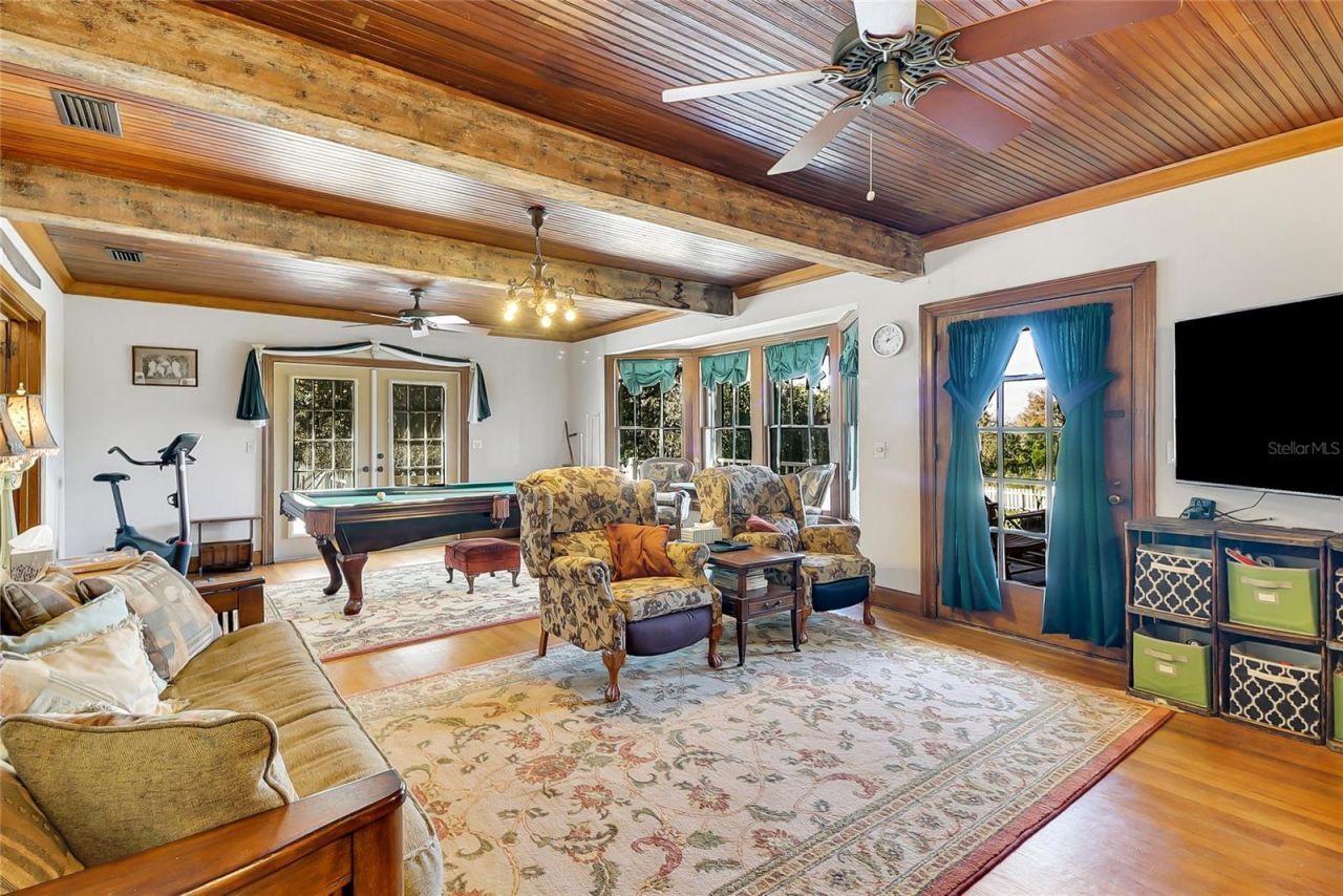 9210 County Road 48, Yalaha, FL 34797 Photo