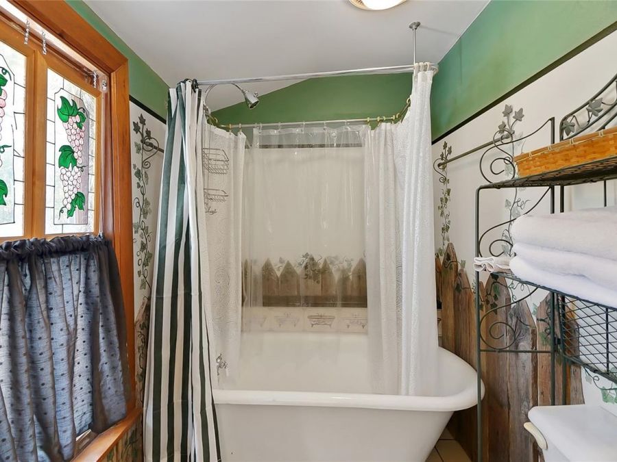Property Image 38
