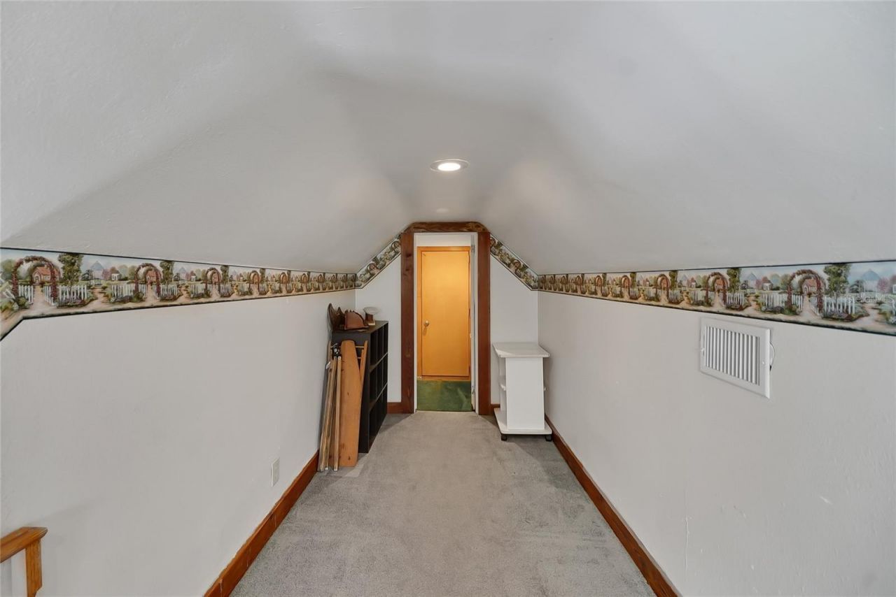 9210 County Road 48, Yalaha, FL 34797 Photo