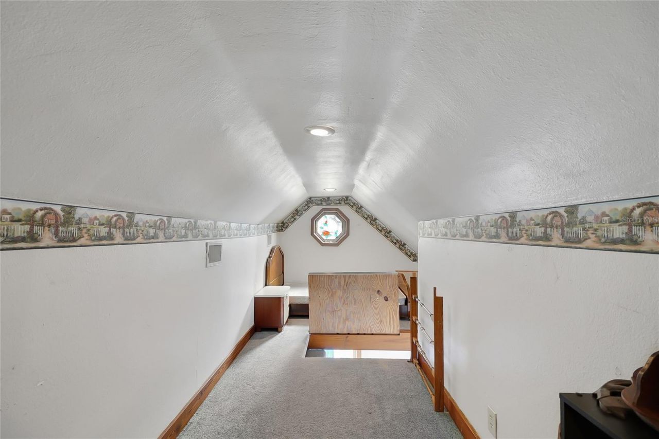 9210 County Road 48, Yalaha, FL 34797 Photo