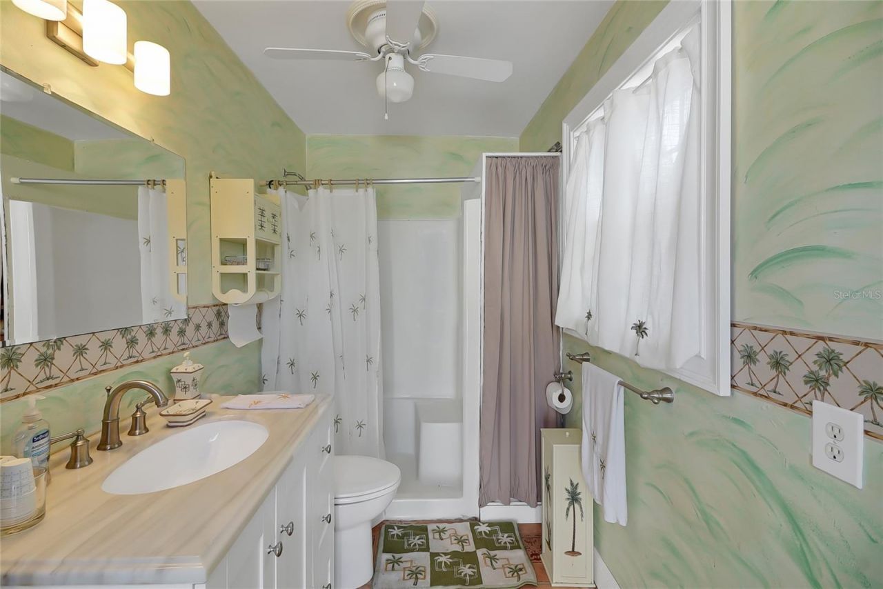 9210 County Road 48, Yalaha, FL 34797 Photo