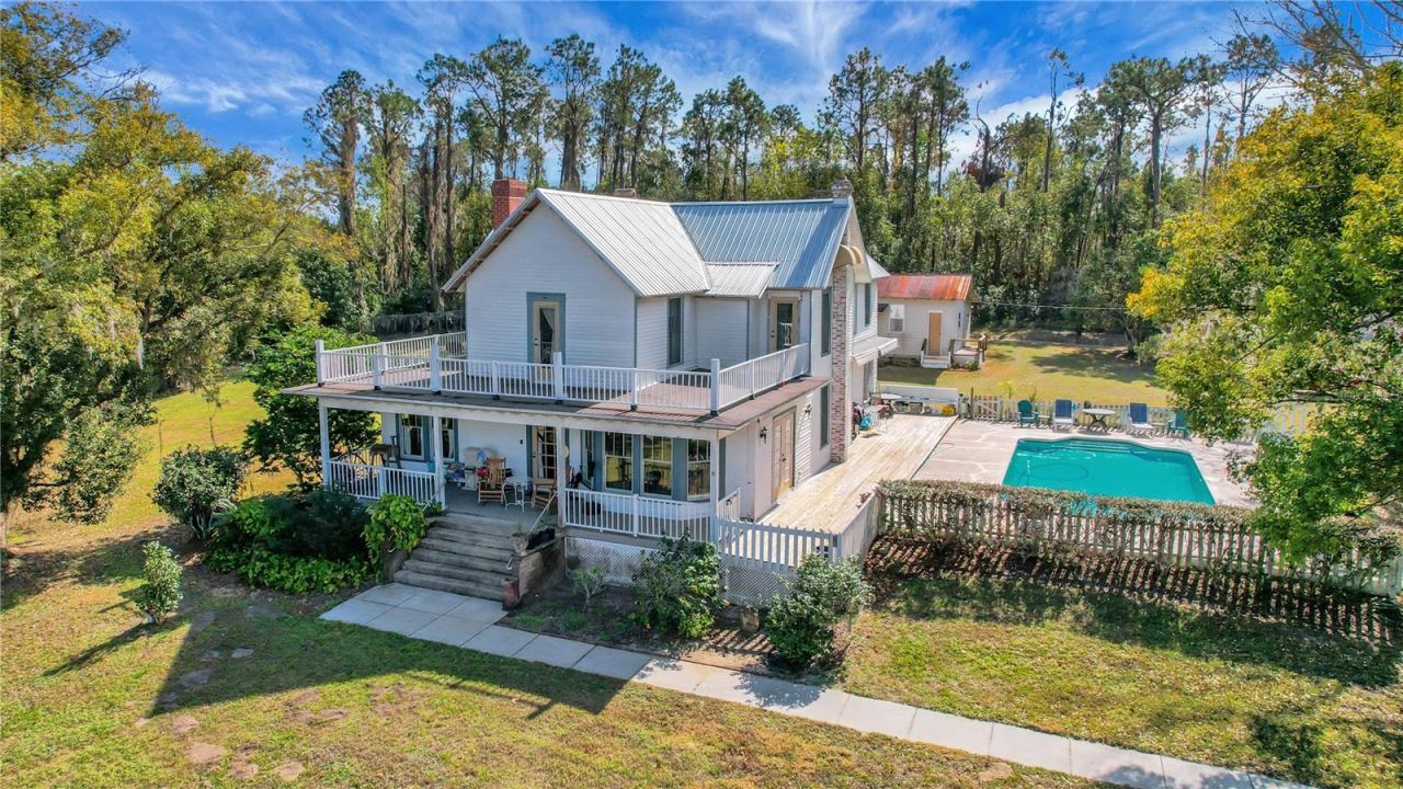 9210 County Road 48, Yalaha, FL 34797 Photo