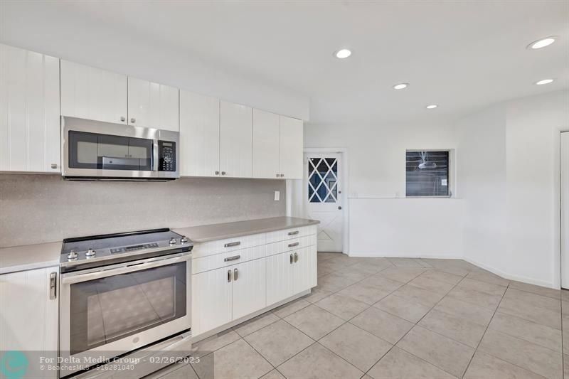 2390 SW 27th Te, Fort Lauderdale, FL 33312 Photo