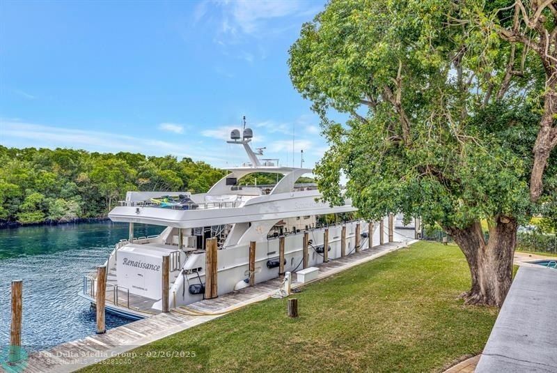 2390 SW 27th Te, Fort Lauderdale, FL 33312 Photo