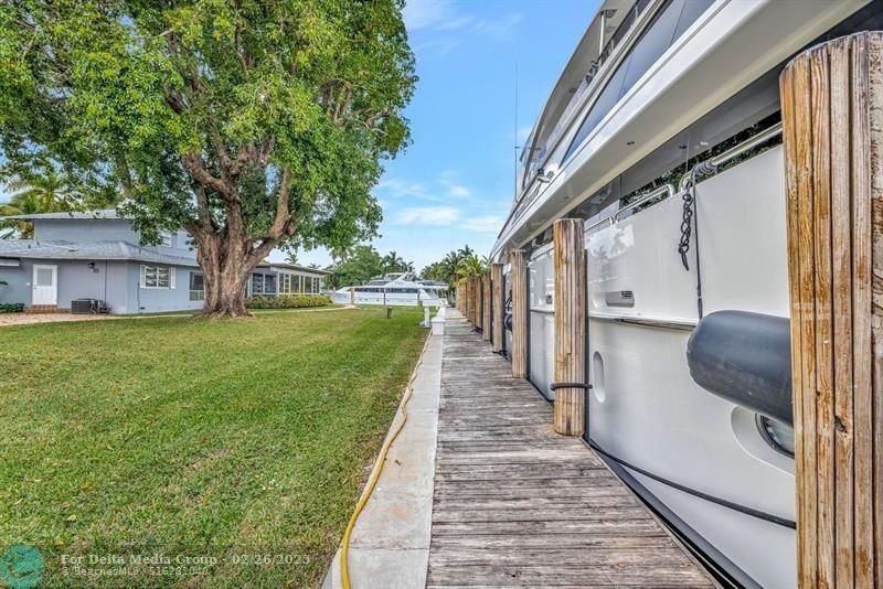 2390 SW 27th Te, Fort Lauderdale, FL 33312 Photo