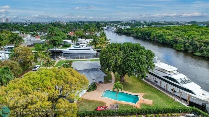 2390 SW 27th Te, Fort Lauderdale, FL 33312 Photo