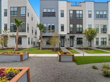 2221 VALENTINE ALLEY, ORLANDO, FL 32804