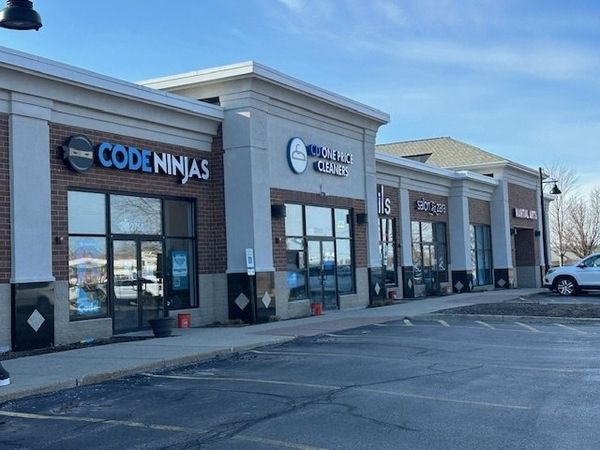 2701 - 2799 Algonquin Road, Algonquin, IL 60102