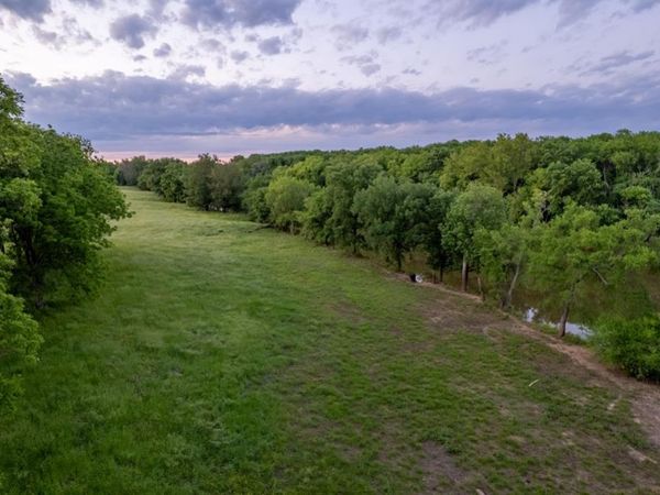 89 S 4420 Road, Adair, OK 74301