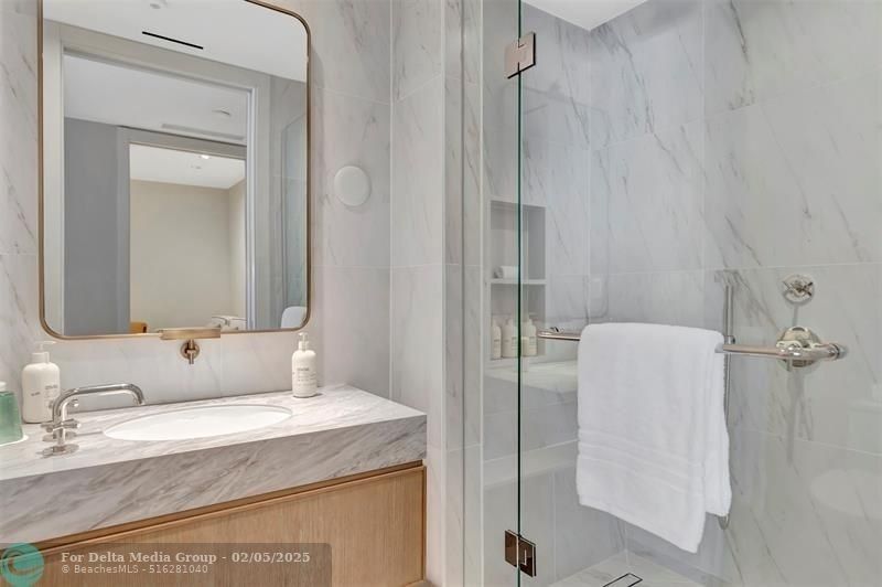 525 N Fort Lauderdale Beach Boulevard, Unit 1607, Fort Lauderdale, FL 33304 Photo