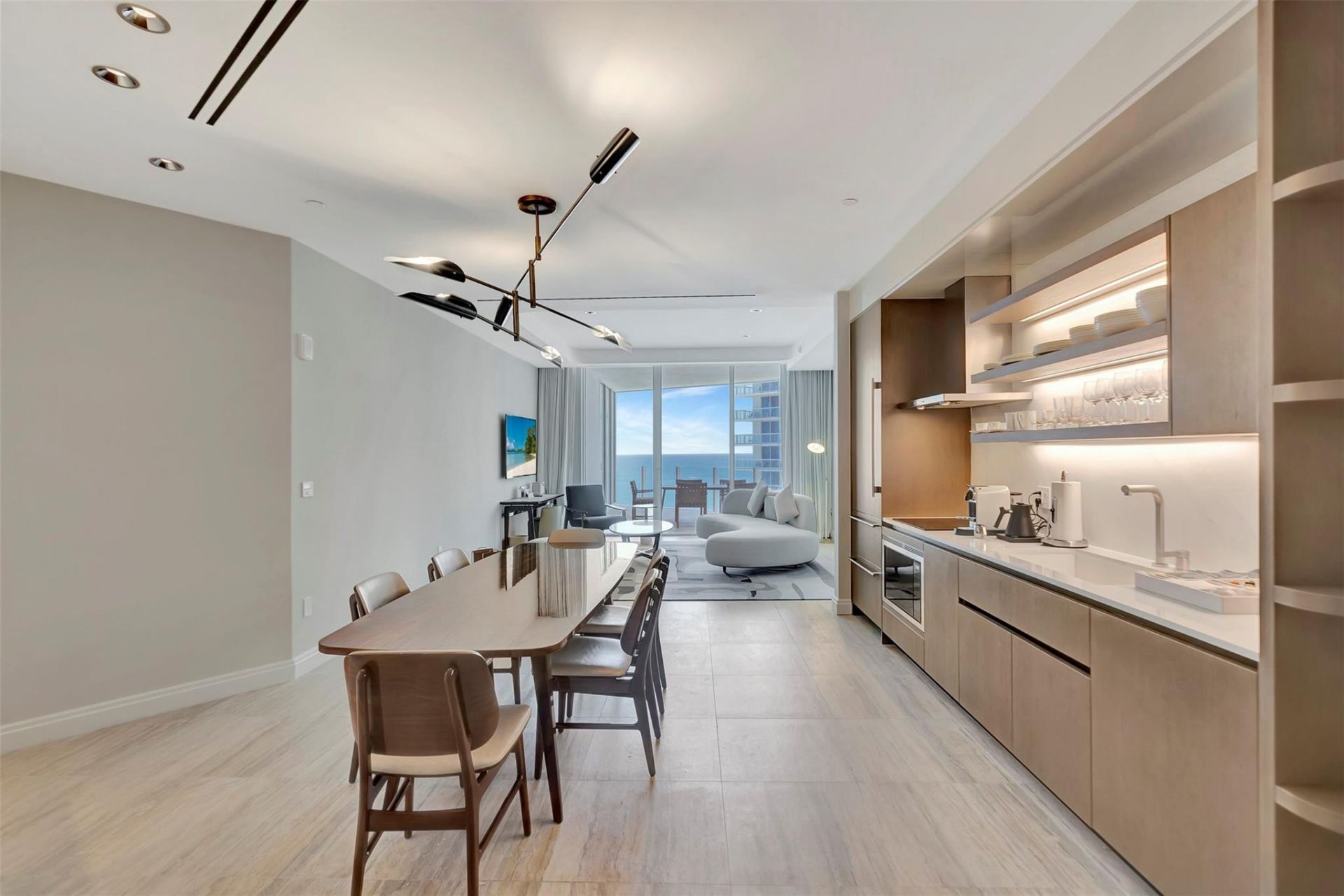 525 N Fort Lauderdale Beach Boulevard, Unit 1607, Fort Lauderdale, FL 33304 Photo