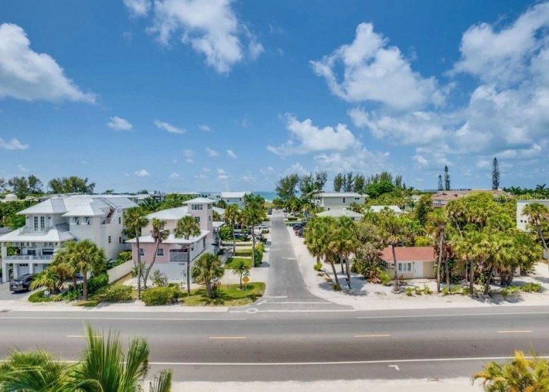 9403 Gulf Dr, Anna Maria, FL 34216 Photo