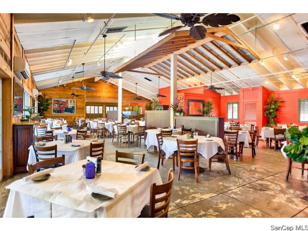 1551 Periwinkle Way, Sanibel, FL 33957 Photo