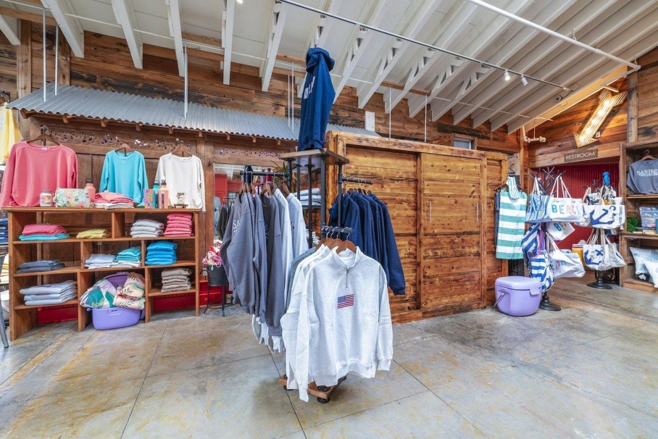 1551 Periwinkle Way, Sanibel, FL 33957 Photo