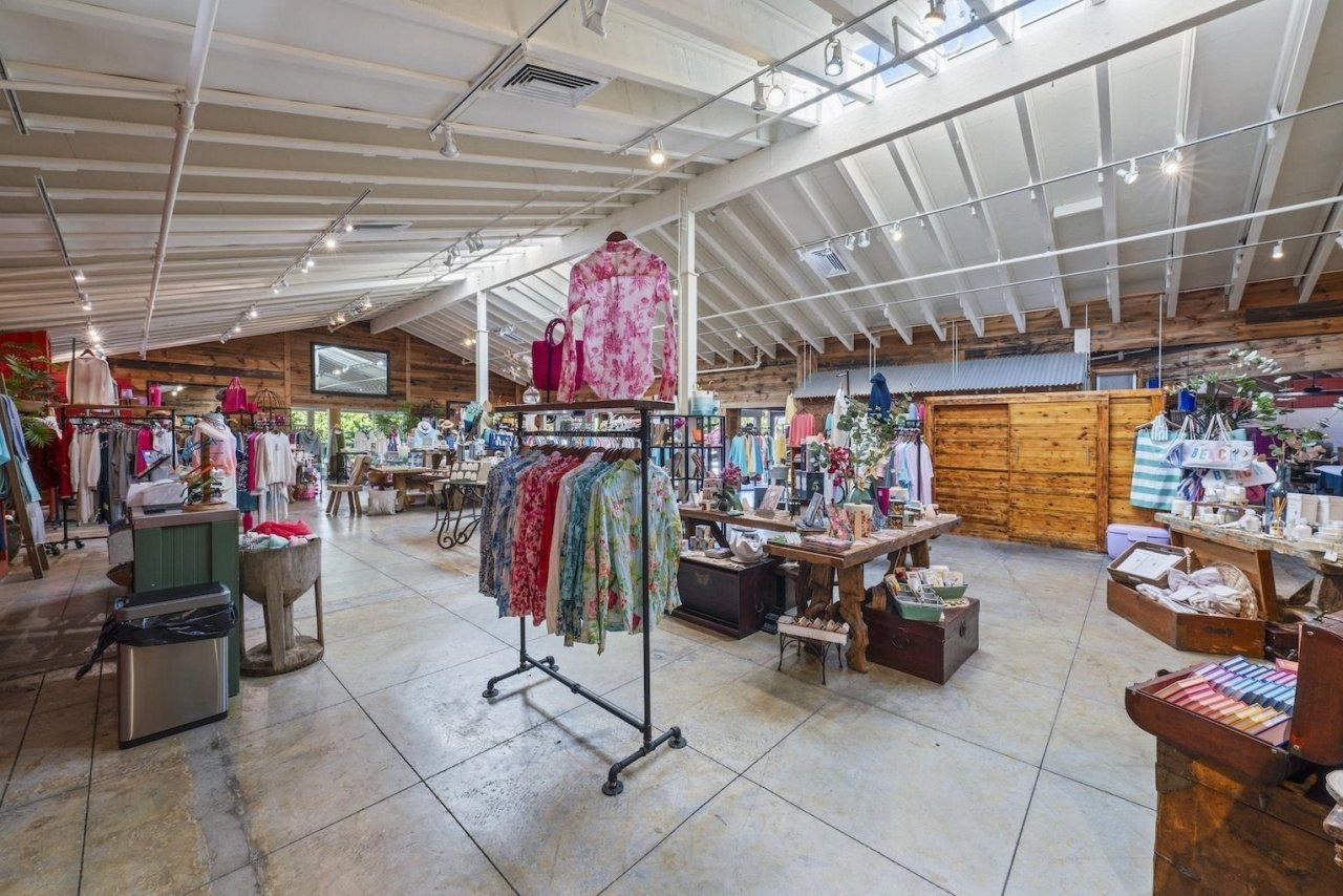 1551 Periwinkle Way, Sanibel, FL 33957 Photo