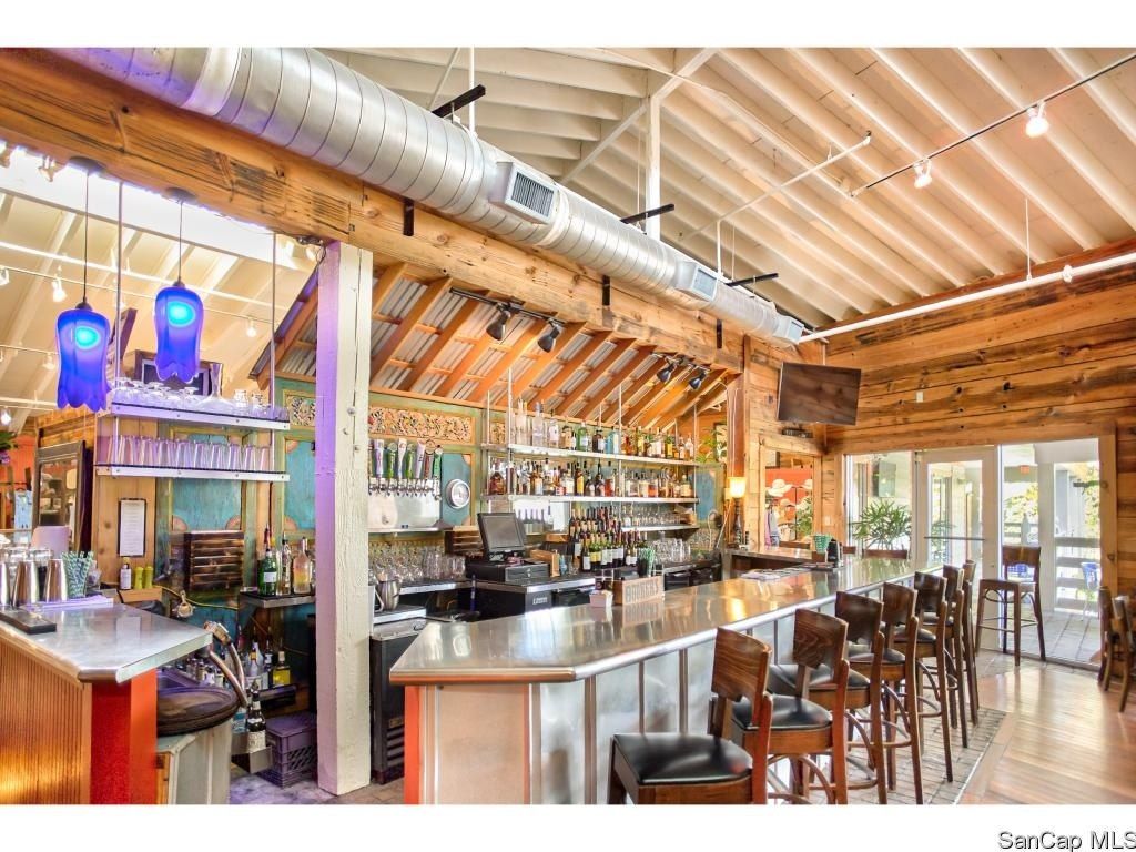 1551 Periwinkle Way, Sanibel, FL 33957 Photo