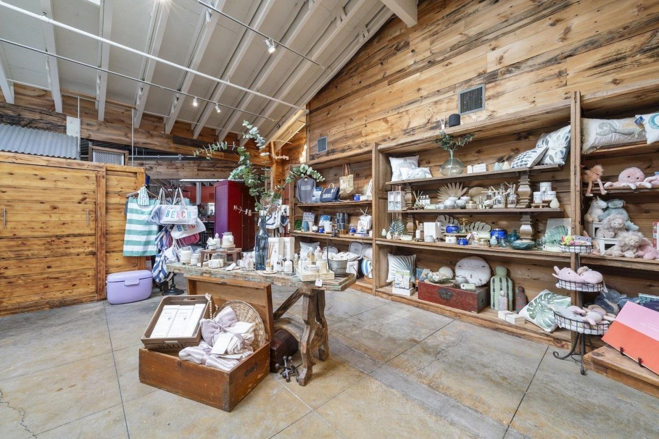 1551 Periwinkle Way, Sanibel, FL 33957 Photo