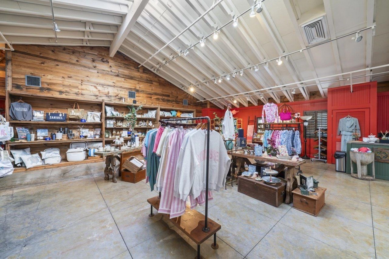 1551 Periwinkle Way, Sanibel, FL 33957 Photo