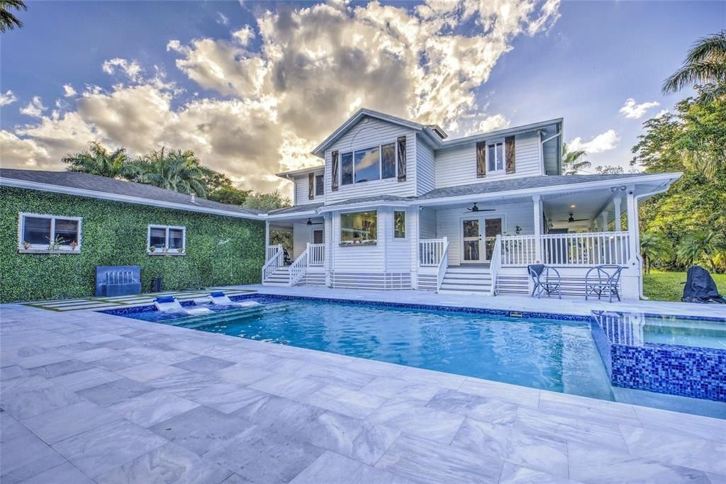 6402 SW 185th Way, Southwest Ranches, FL 33332 Photo