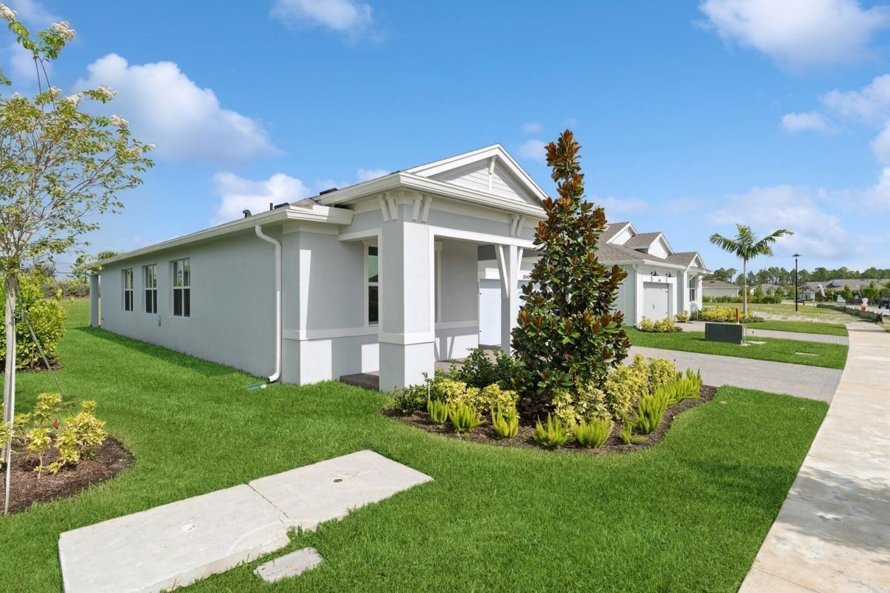 10443 NW Dreamweaver Road, Unit 8, Port Saint Lucie, FL 34987 Photo