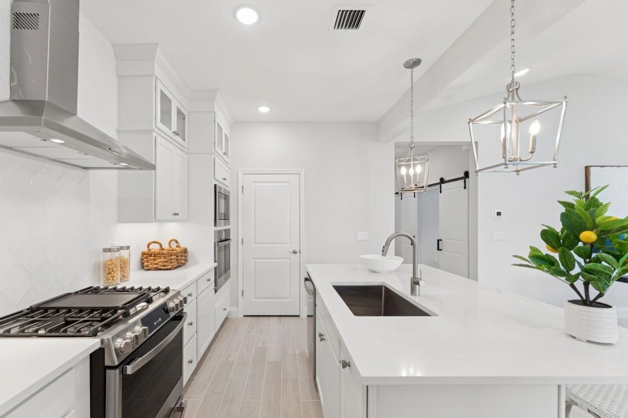 10443 NW Dreamweaver Road, Unit 8, Port Saint Lucie, FL 34987 Photo