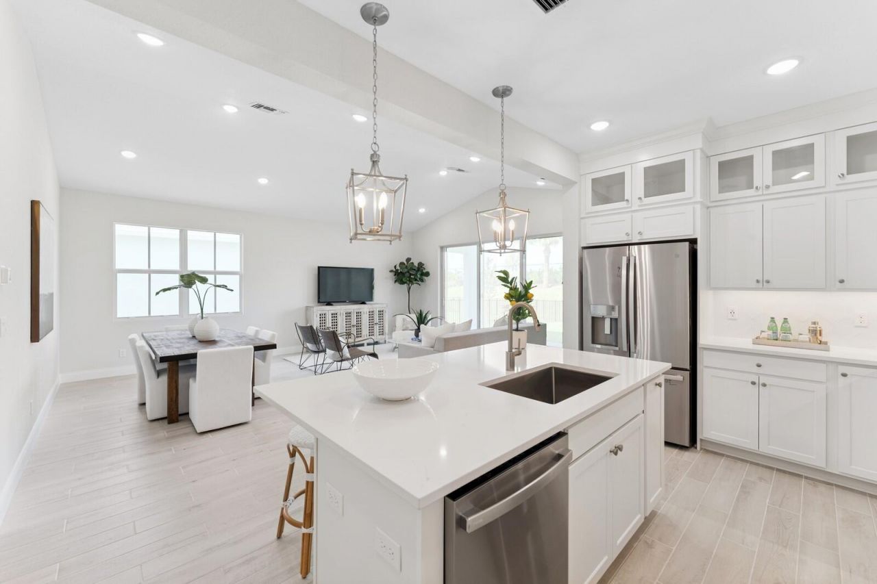 10443 NW Dreamweaver Road, Unit 8, Port Saint Lucie, FL 34987 Photo