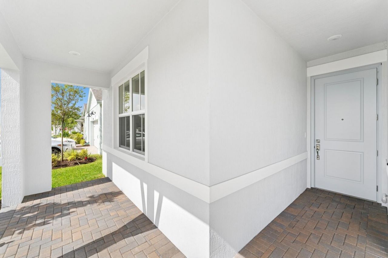 10443 NW Dreamweaver Road, Unit 8, Port Saint Lucie, FL 34987 Photo