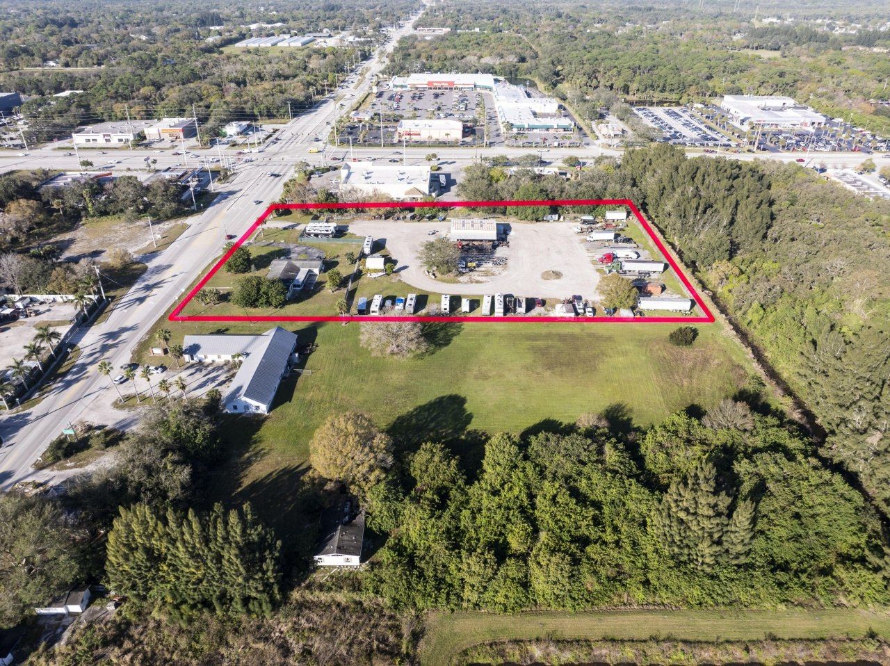 392 E Midway Road, Fort Pierce, FL 34982 Photo