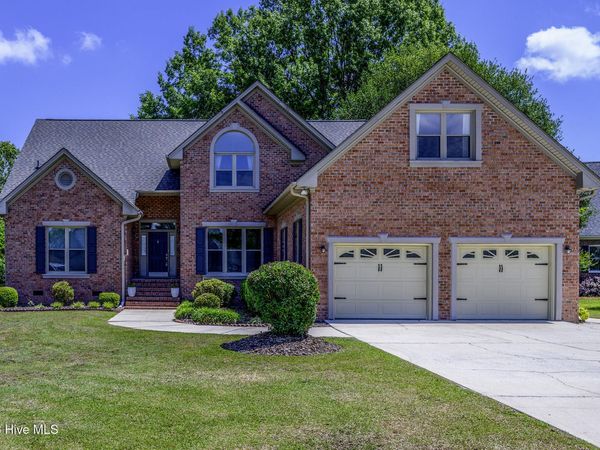 808 Llewellyn Drive, Trent Woods, NC 28562