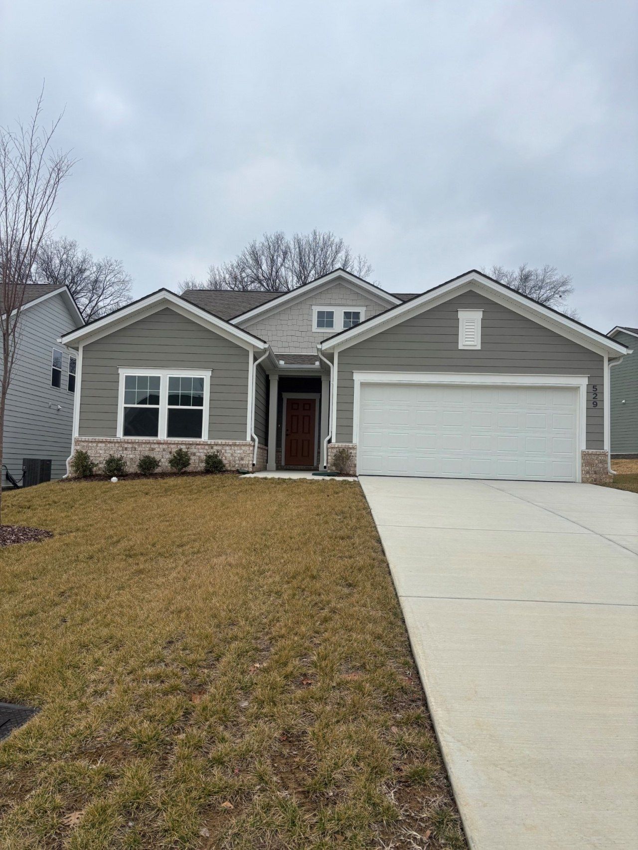 529 Banchory Dr, Smyrna, TN 37167 Main Photo