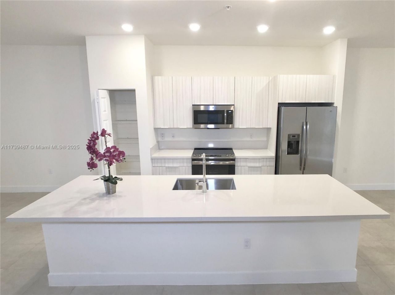 7925 NW 104th Ave, Unit 25, Doral, FL 33178 Photo