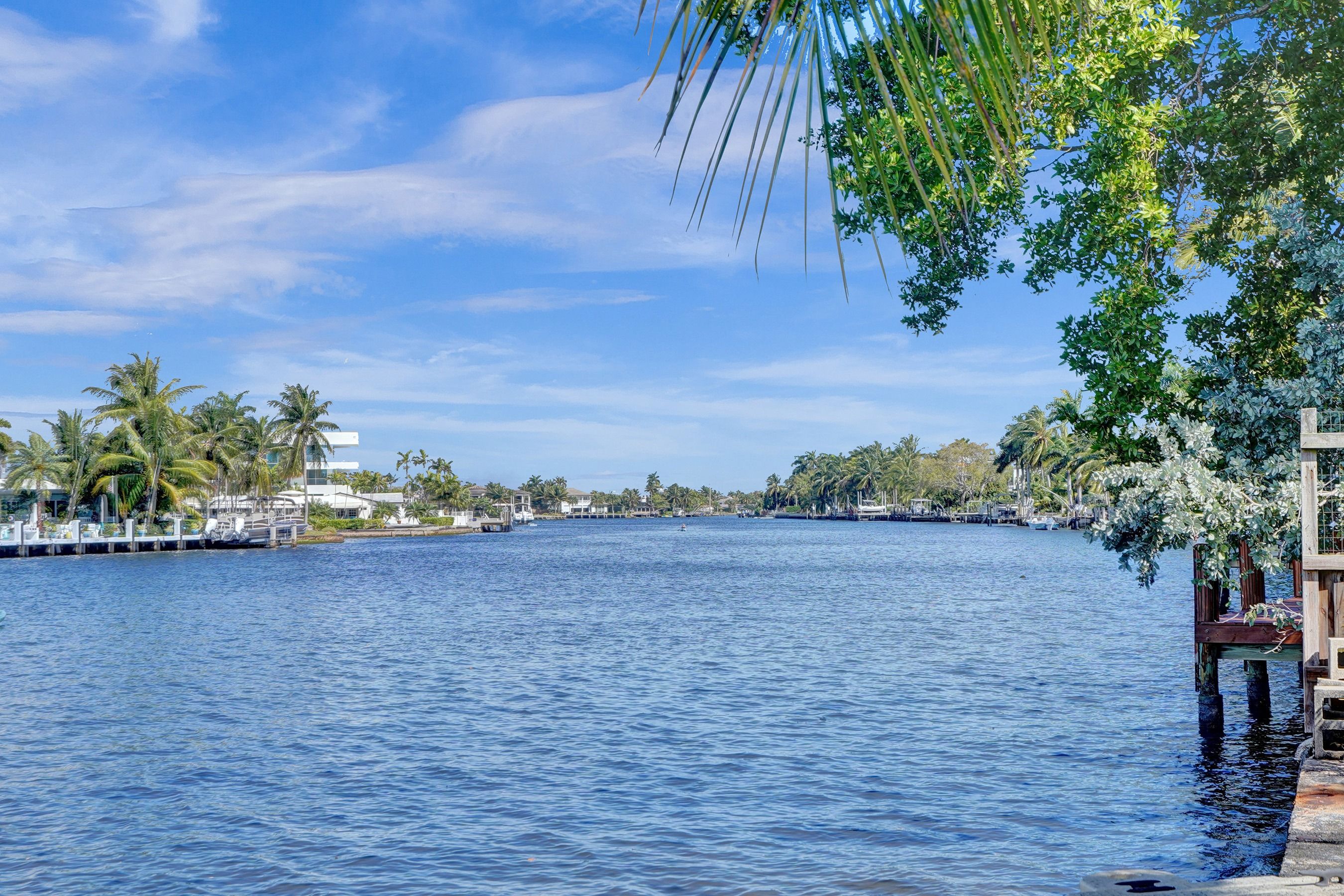 1325 Middle River Dr, Fort Lauderdale, FL 33304 Photo