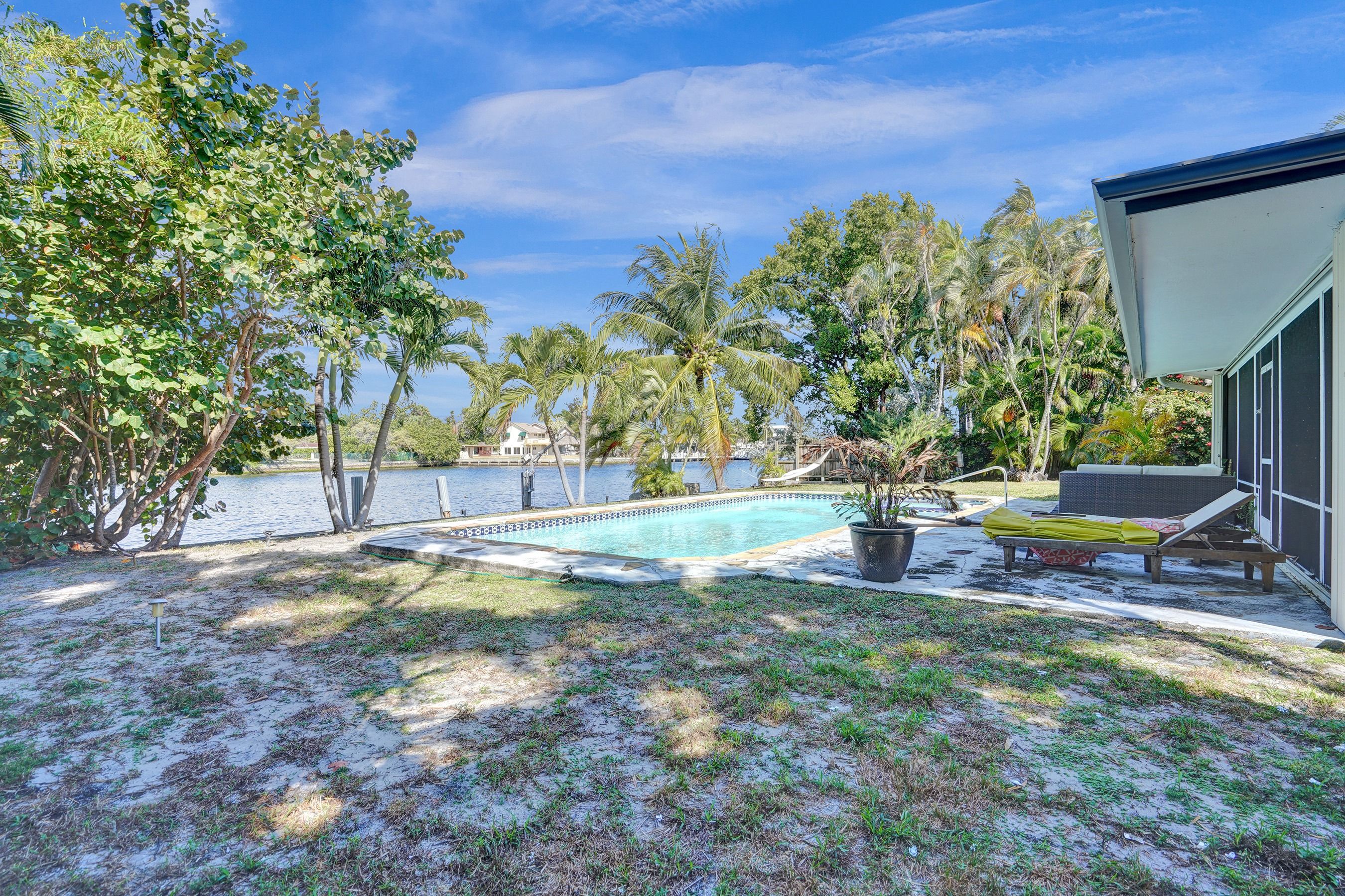 1325 Middle River Dr, Fort Lauderdale, FL 33304 Photo