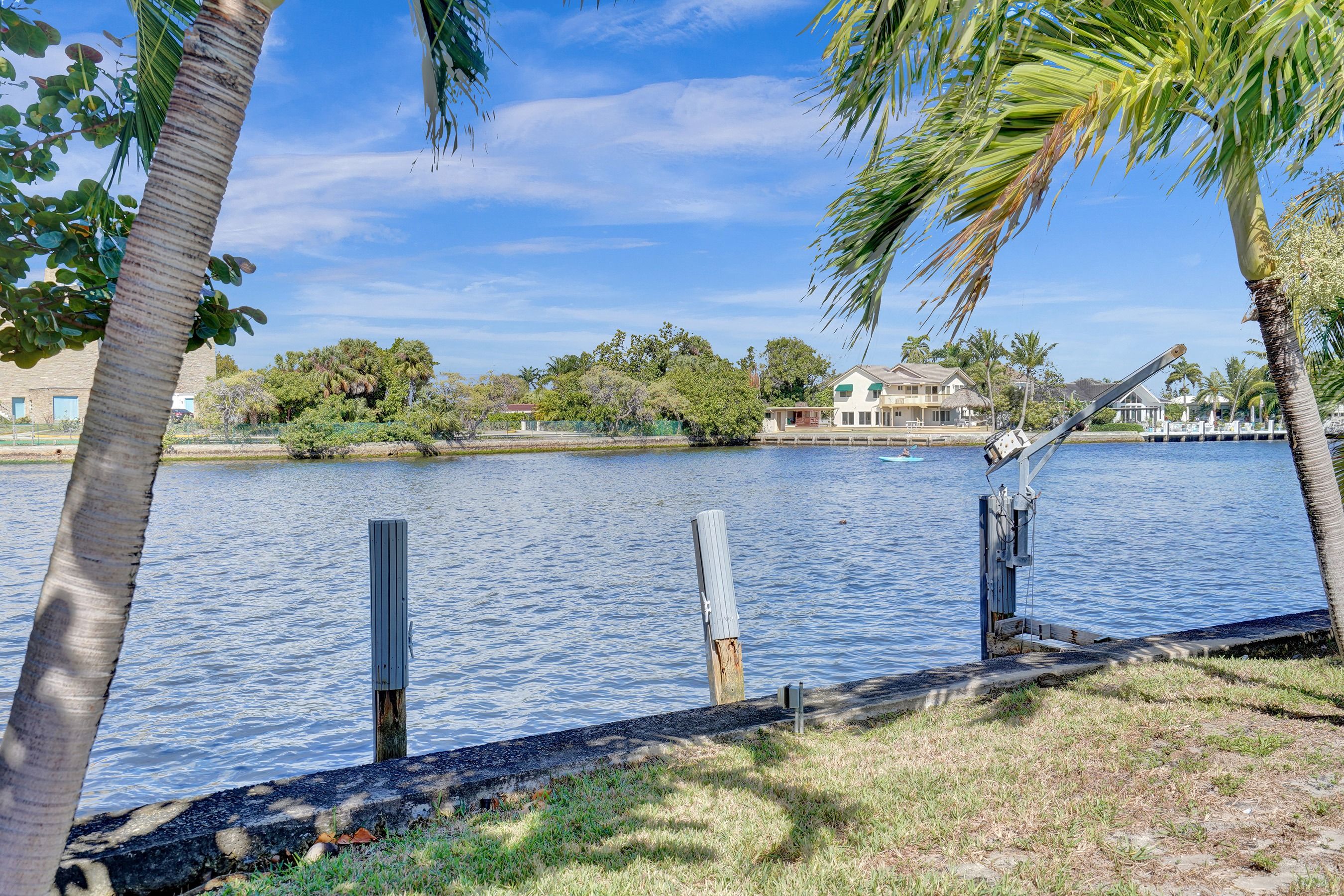 1325 Middle River Dr, Fort Lauderdale, FL 33304 Photo