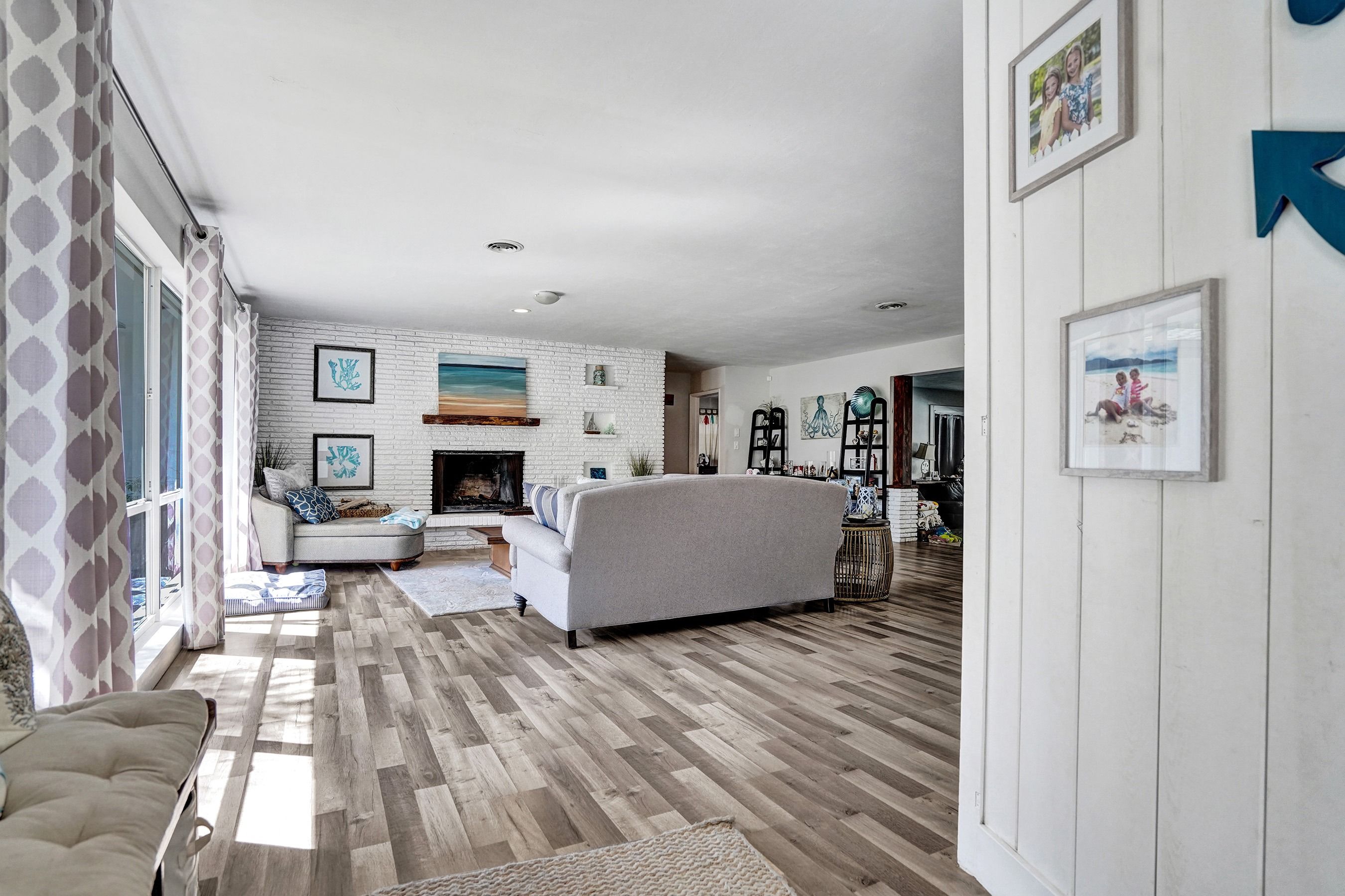 1325 Middle River Dr, Fort Lauderdale, FL 33304 Photo