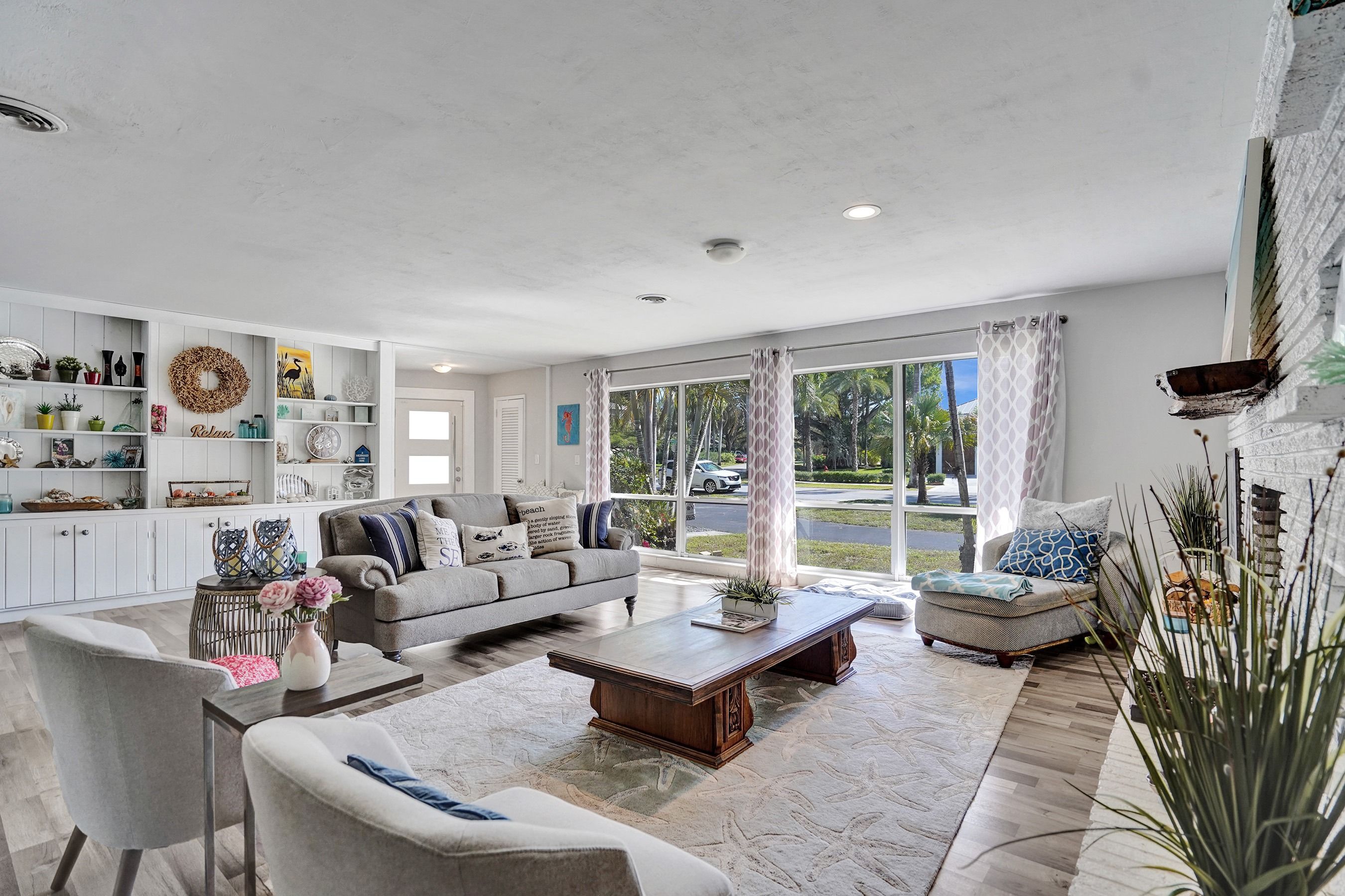 1325 Middle River Dr, Fort Lauderdale, FL 33304 Photo