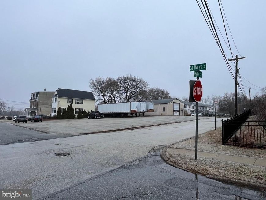 530 Taylor Street, Phoenixville, PA 19460 Main Photo