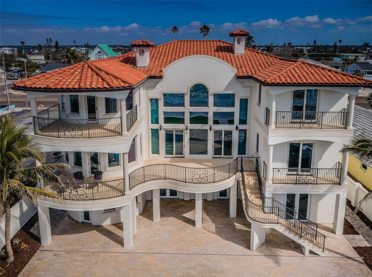 15912 Gulf Boulevard, Redington Beach, FL 33708 Photo