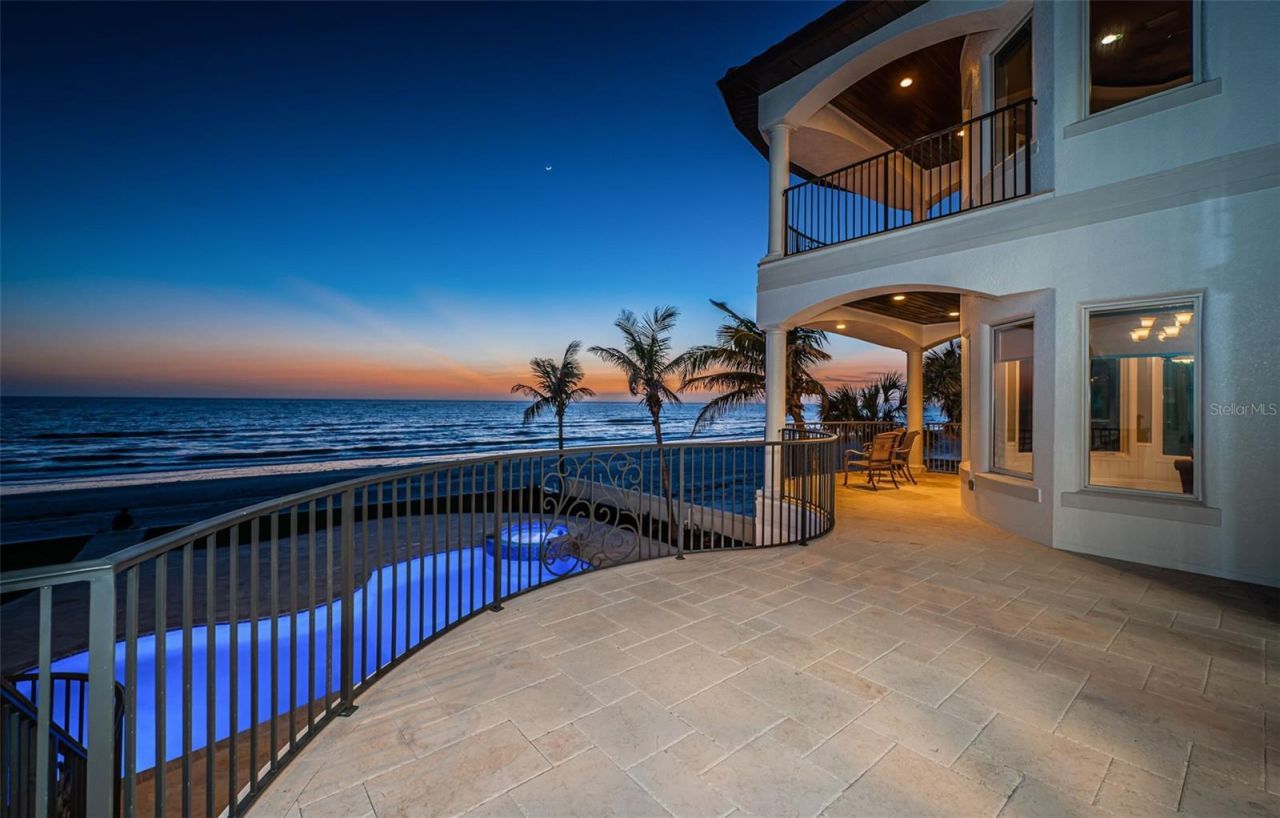 15912 Gulf Boulevard, Redington Beach, FL 33708 Photo