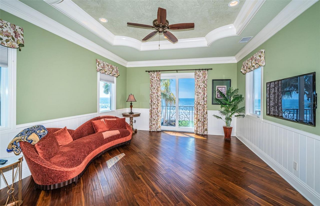15912 Gulf Boulevard, Redington Beach, FL 33708 Photo