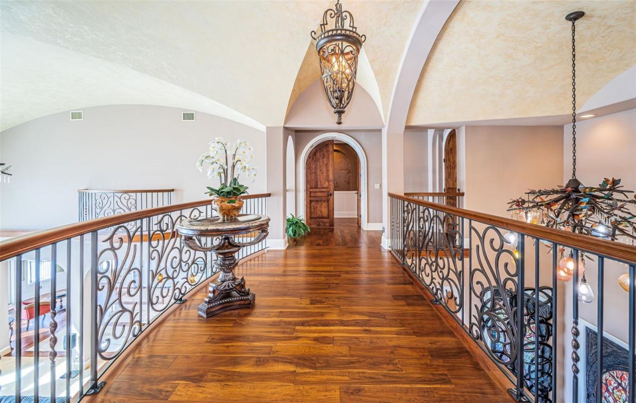 15912 Gulf Boulevard, Redington Beach, FL 33708 Photo