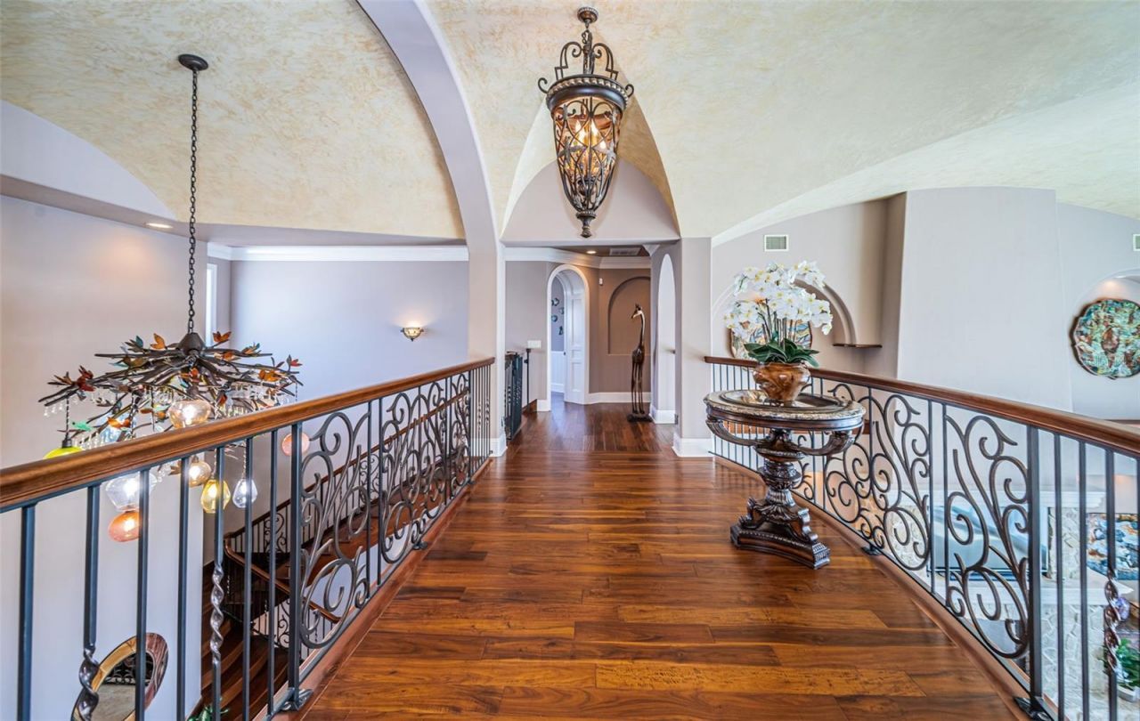 15912 Gulf Boulevard, Redington Beach, FL 33708 Photo