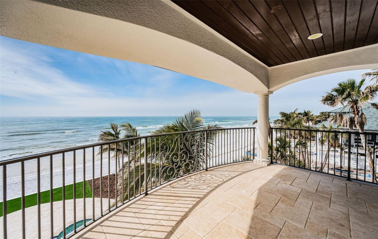 15912 Gulf Boulevard, Redington Beach, FL 33708 Photo