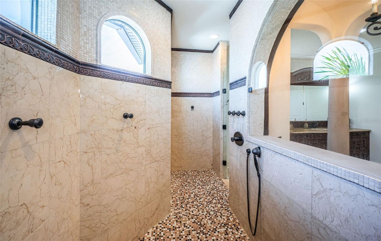 15912 Gulf Boulevard, Redington Beach, FL 33708 Photo