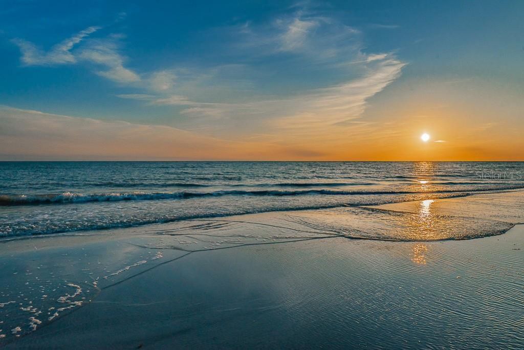 15912 Gulf Boulevard, Redington Beach, FL 33708 Photo