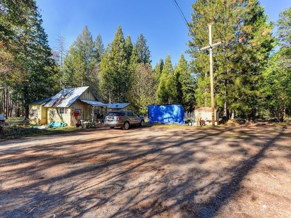 24825 Harrison St, Foresthill, CA 95631