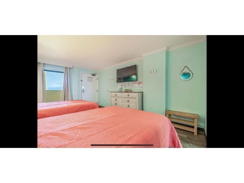 6900 Ocean Blvd. N Photo 5